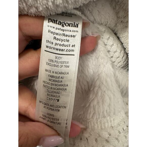 Patagonia Women's Medium Cream Re-Tool Snap-T Fleece Preppy Outdoor Pullover - Picture 6 of 7